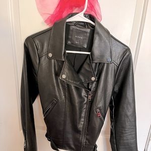 Black Moto Faux Jacket with zipper sleeves
